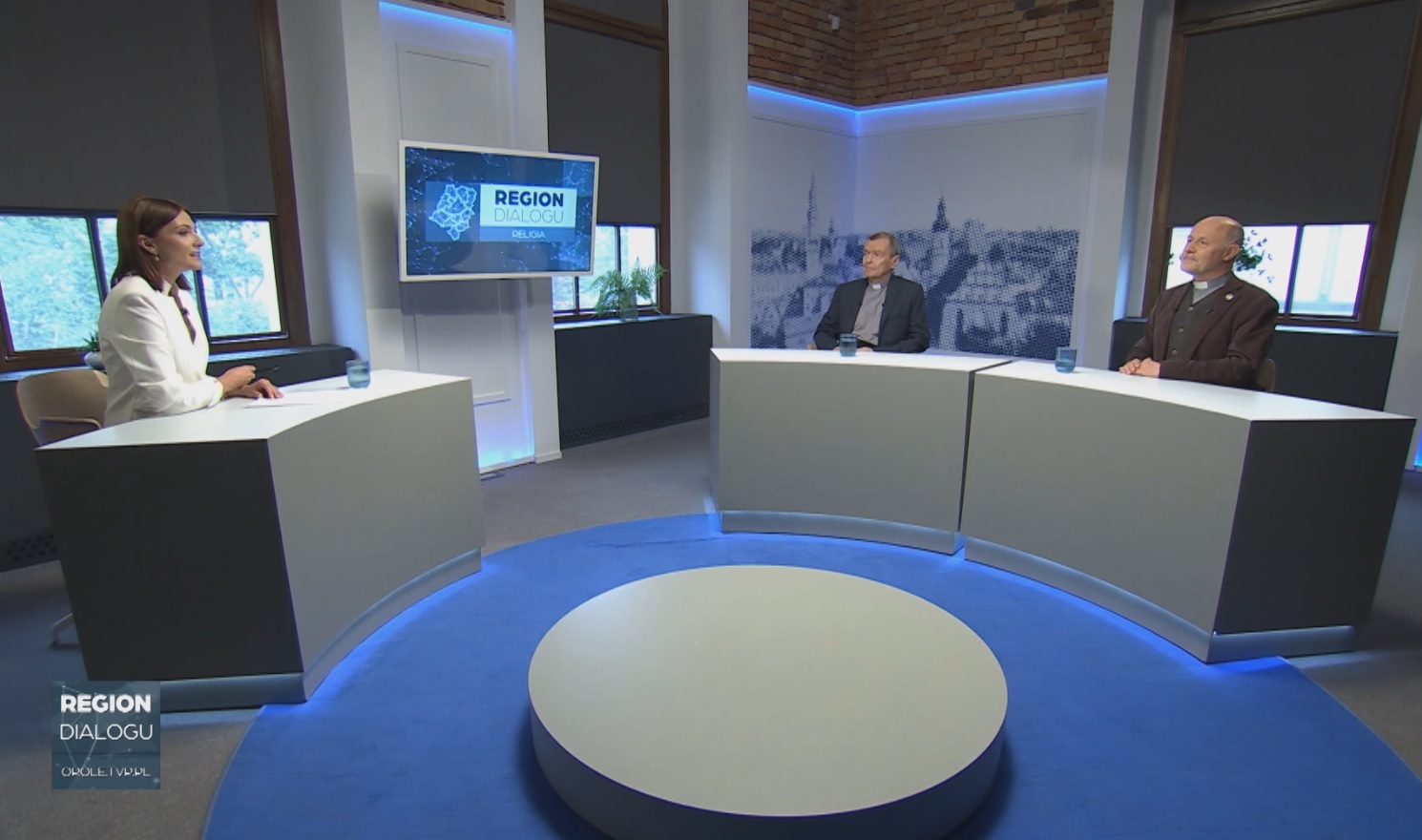 Program Region Dialogu TVP3 Opole - a w nim: ks. Tadeusz Dola i ks. Marek Lis